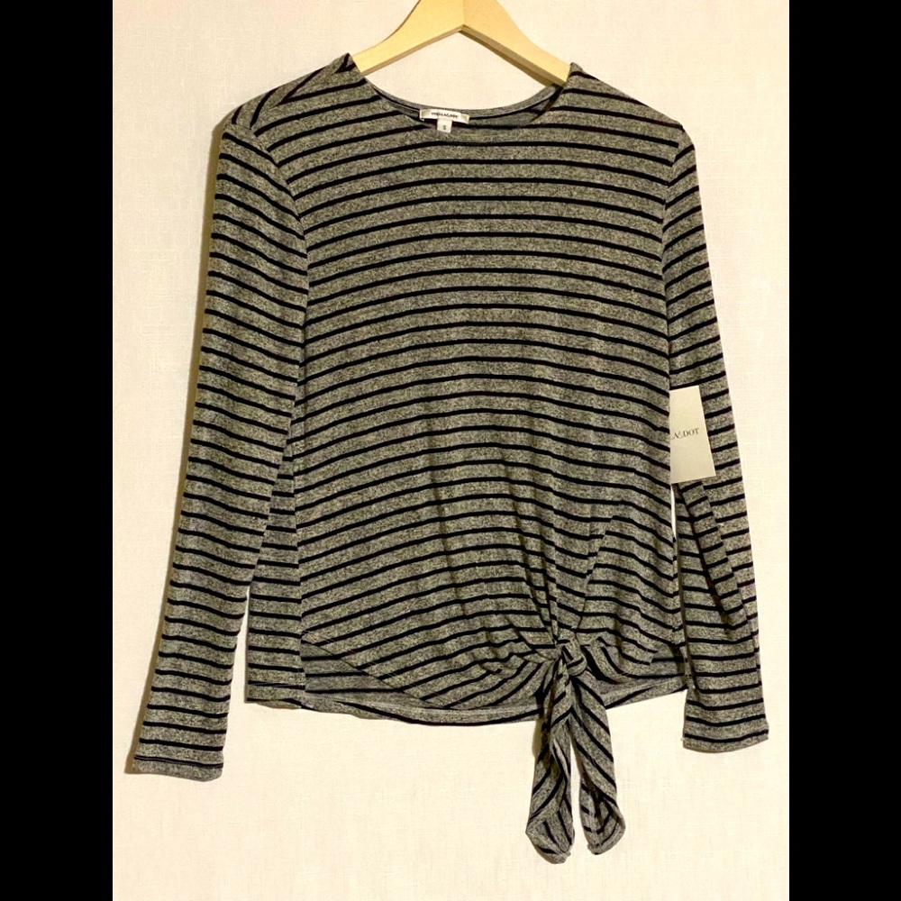 SOFT & COMFY TOP BY STELLA & DOT SIZE SMALL NWT